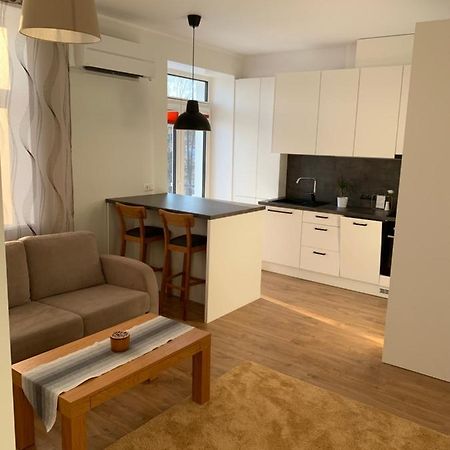 Staadioni apartment Tartu Bagian luar foto