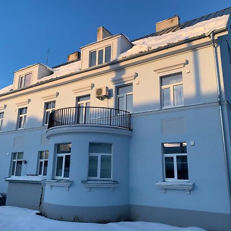 Staadioni apartment Tartu Bagian luar foto
