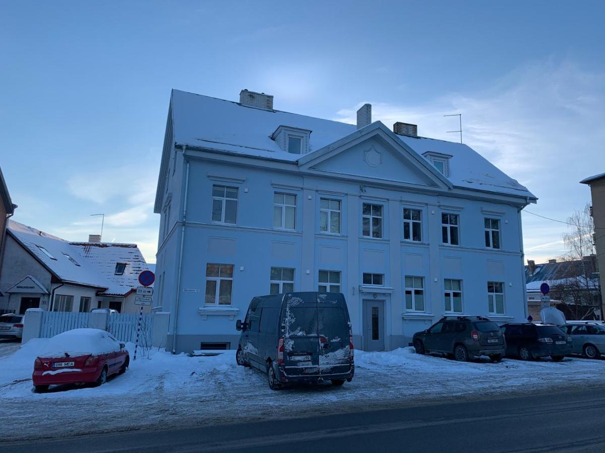 Staadioni apartment Tartu Bagian luar foto